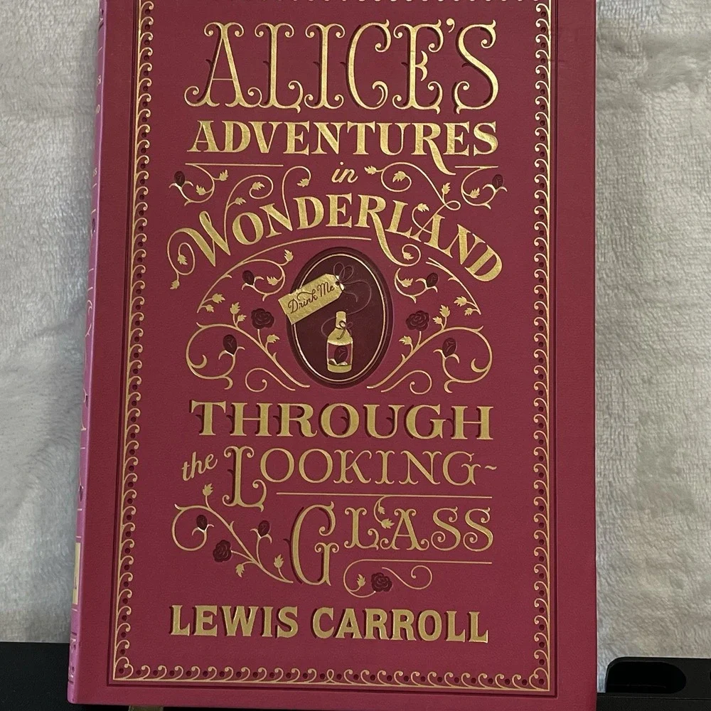 N/A alice wonderland